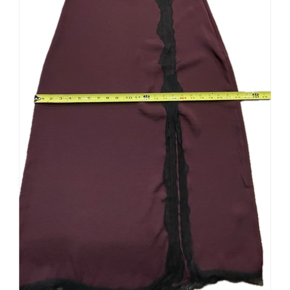 Suzanne Betro Burgundy Midi Skirt with Black Lace Trim Women’s Size Large - Picture 6 of 8